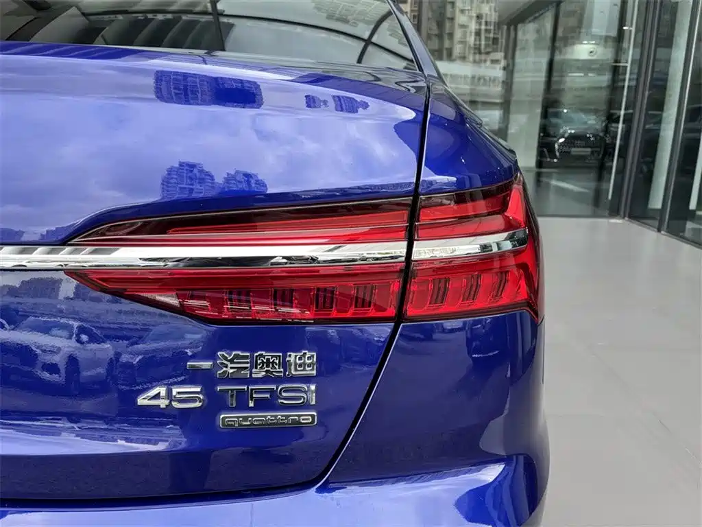 Audi A6L 2020 — фото 12
