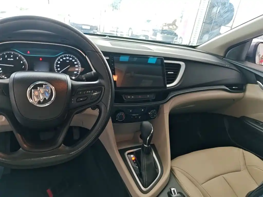 Buick Excelle 2018 — фото 10
