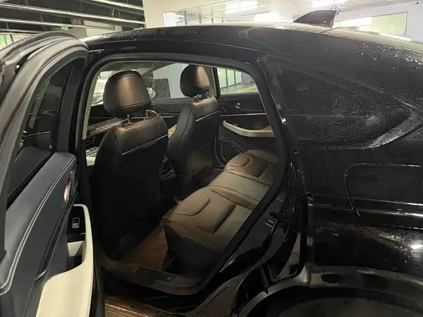 Lincoln Z 2022