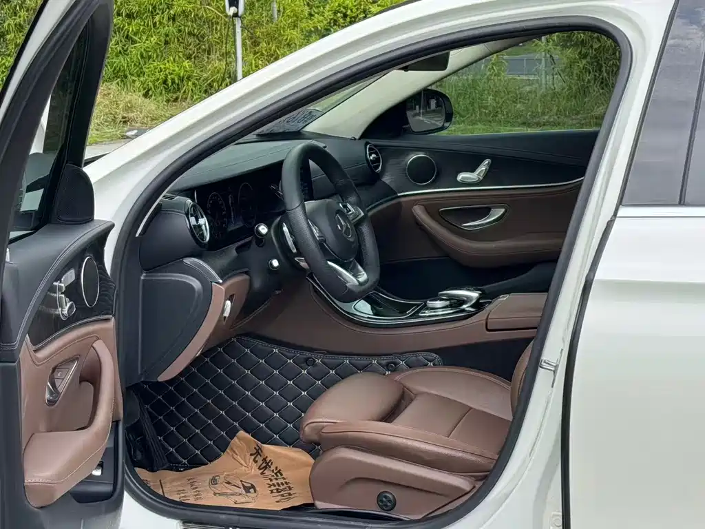 Mercedes-Benz E-Class 2017