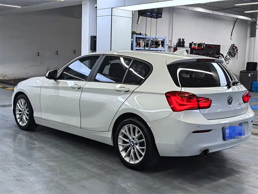 BMW 1 Series 2016 — фото 19