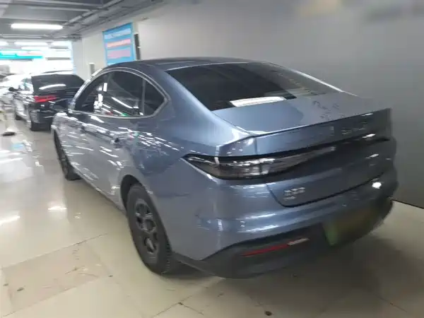BYD Seal 05 DM-i 2025