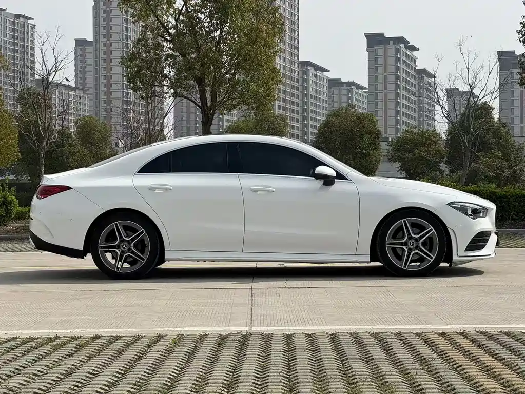 Mercedes-Benz CLA 2021