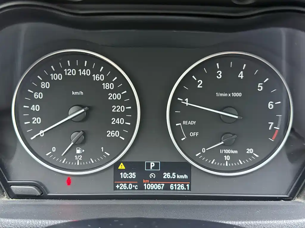 BMW X1 2017 — фото 11