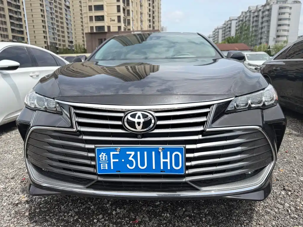 Toyota Avalon 2020 — фото 10