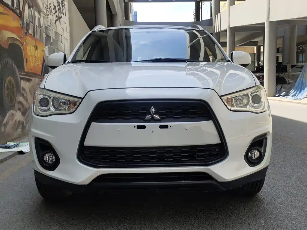 Mitsubishi ASX 2015