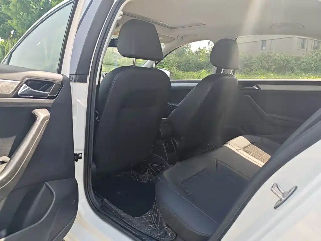 Volkswagen Jetta 2018