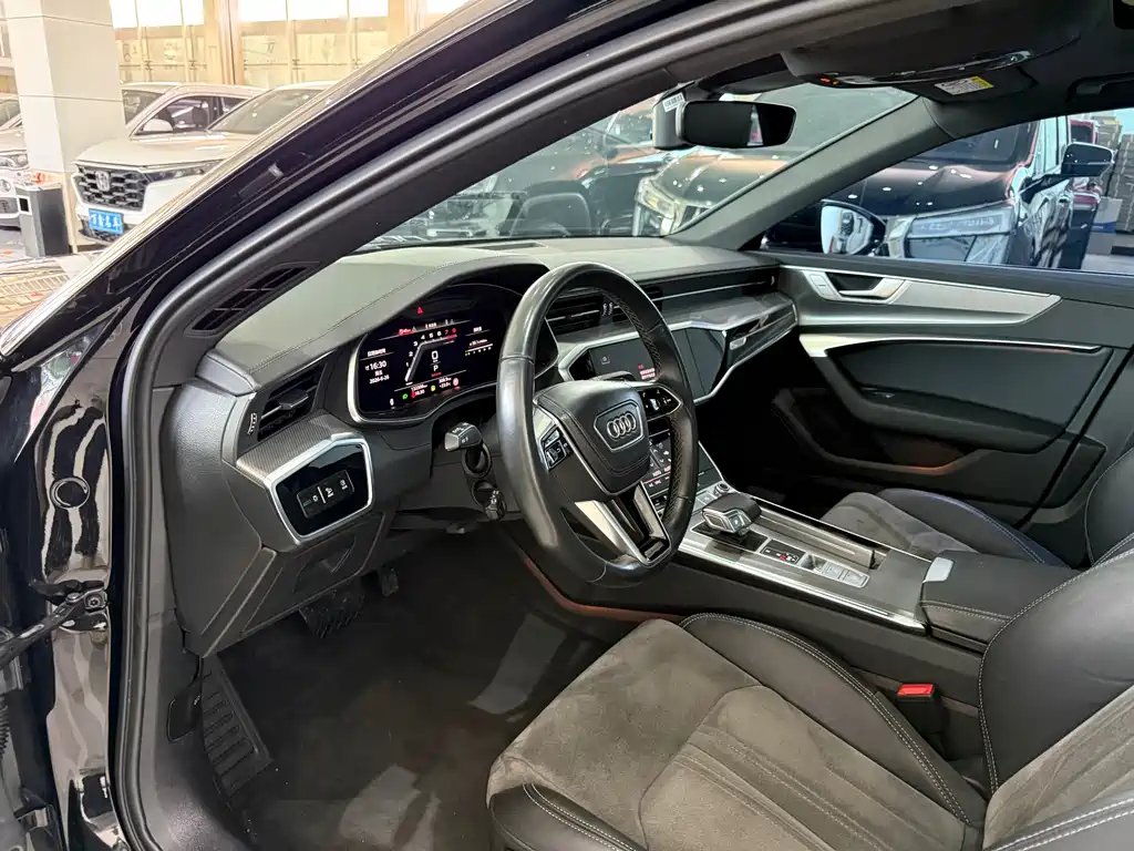 Audi A6L 2024