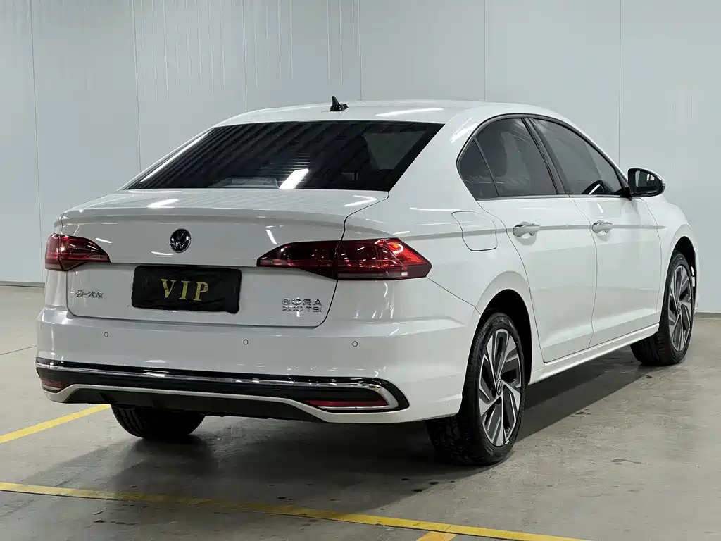 Volkswagen Bora 2024