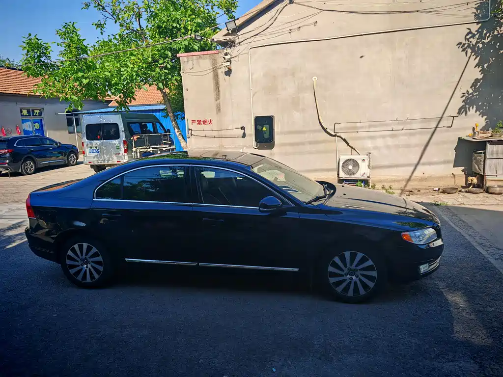 Volvo S80L 2015 — фото 13