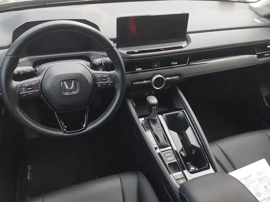 Honda Inspire 2025 — фото 12