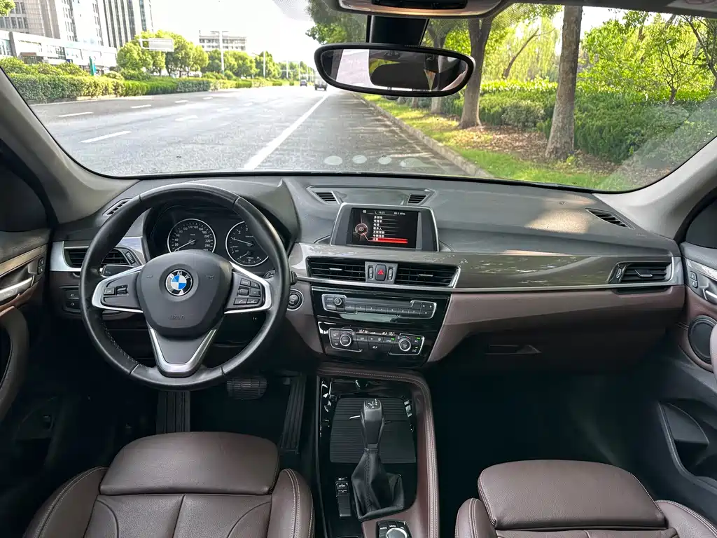 BMW X1 2017 — фото 6