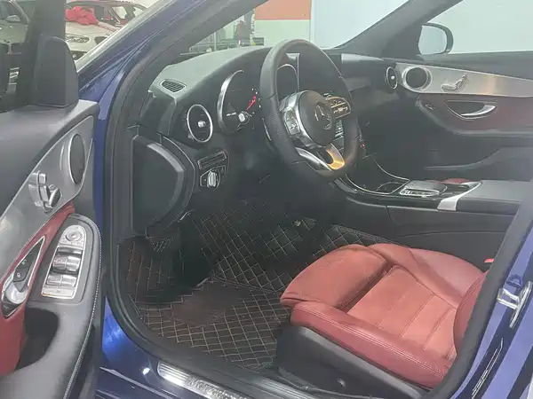 Mercedes-Benz C-Class 2019