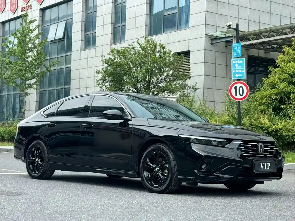 Honda Accord 2025