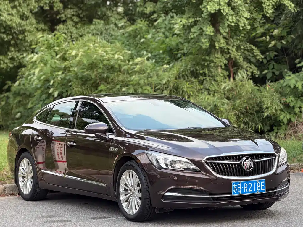 Buick LaCrosse 2017 — фото 3