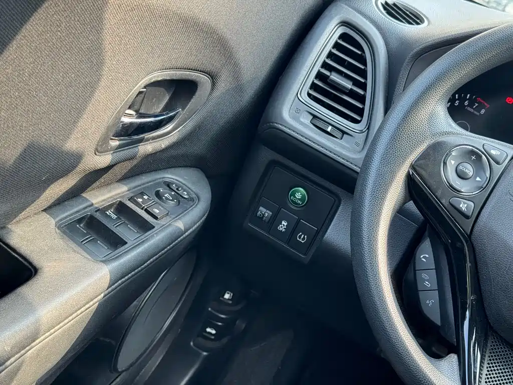 Honda Vezel 2021 — фото 15