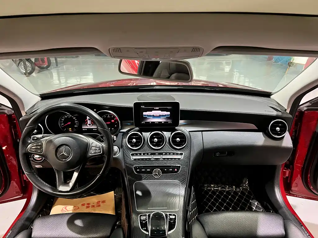 Mercedes-Benz C-Class 2018