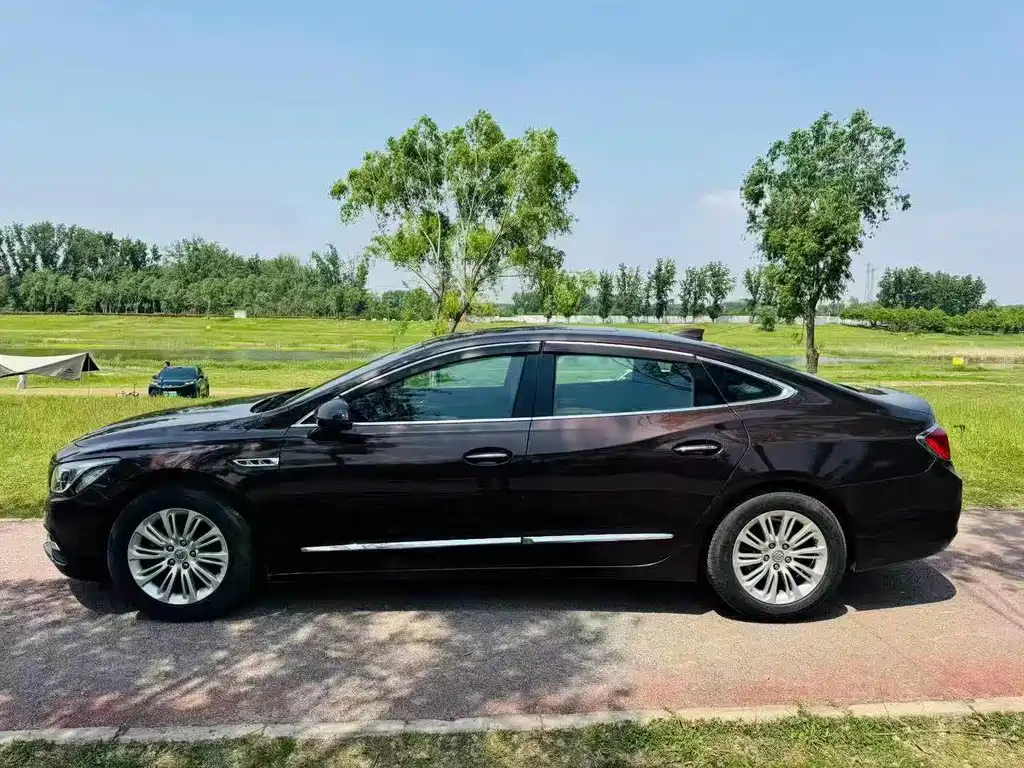 Buick LaCrosse 2017 — фото 4