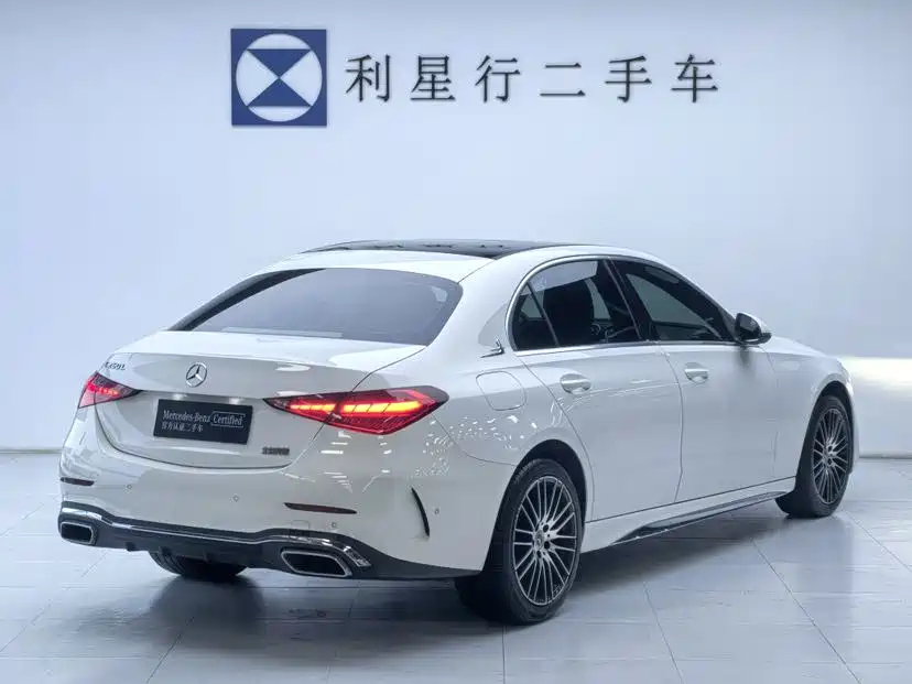 Mercedes-Benz C-Class 2023 — фото 10