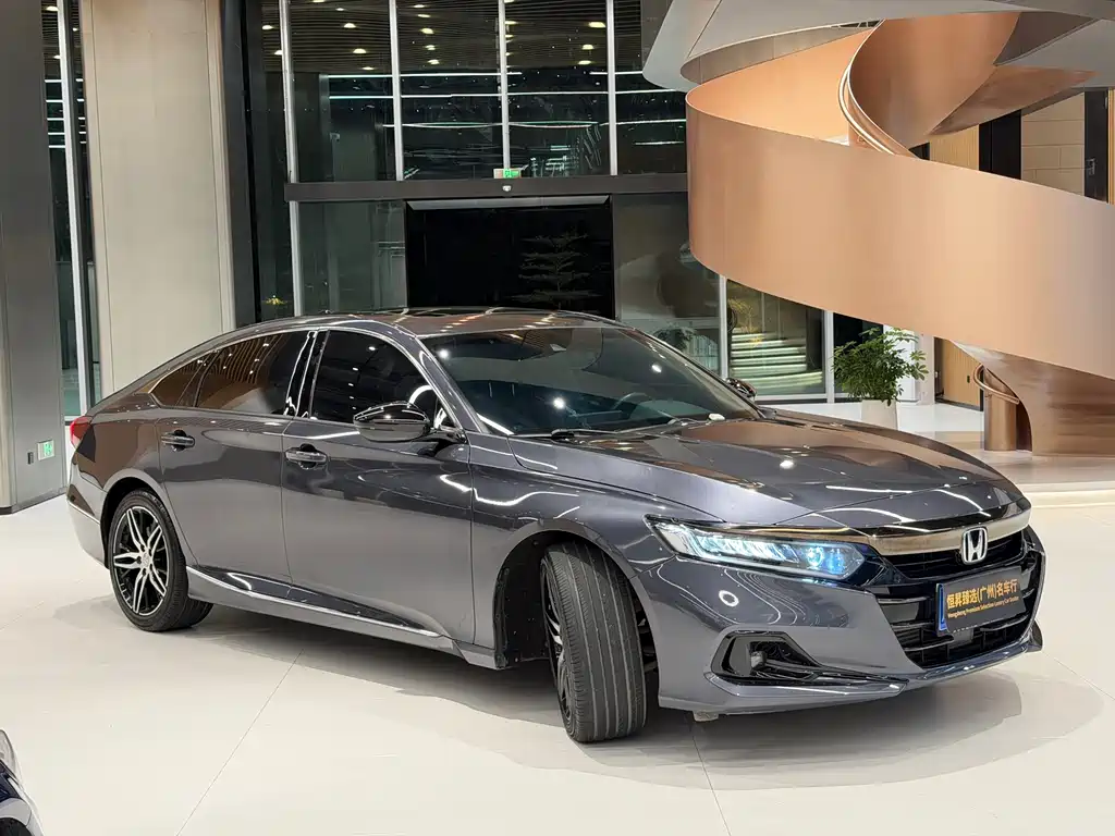 Honda Accord 2023 — фото 3