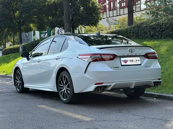 Toyota Camry 2022