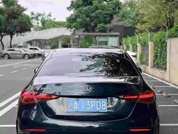 Mercedes-Benz C-Class 2021