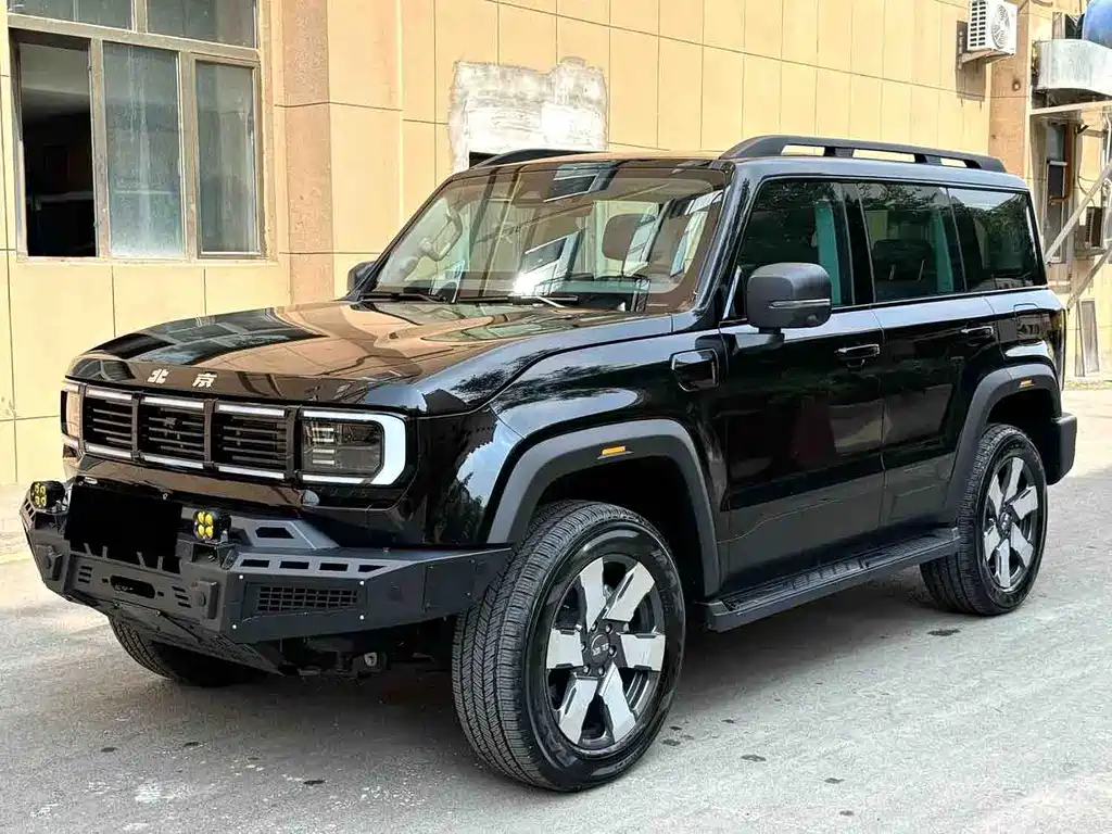 Beijing Off-Road BJ40 EREV 2025