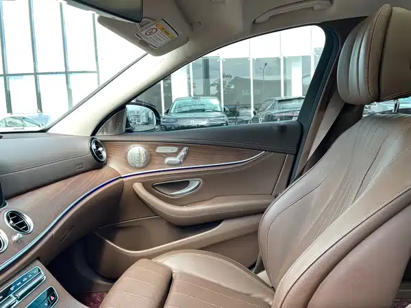 Mercedes-Benz E-Class 2023