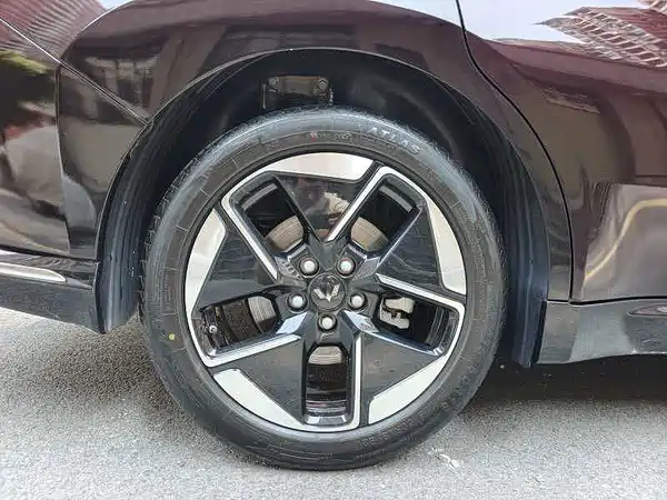 Wuling Starlight 2024