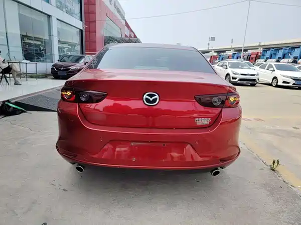Mazda 3 Axela 2020