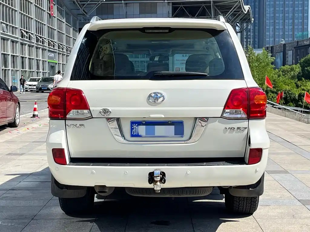 Toyota Land Cruiser 2015 — фото 5