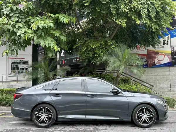 Honda Accord 2022