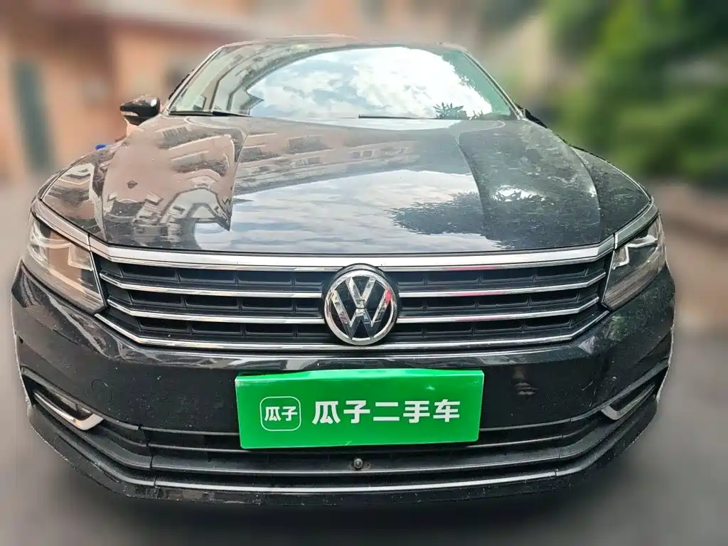 Volkswagen Passat 2017 — фото 24
