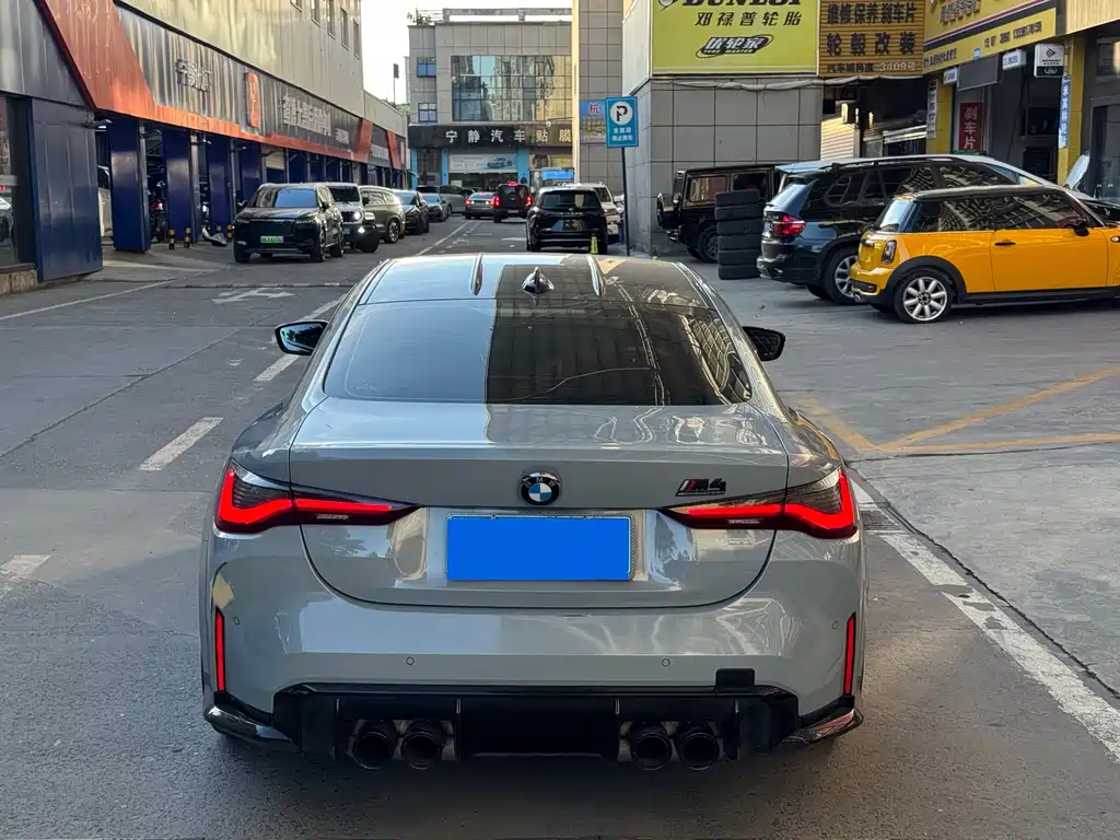 BMW M4 2022 — фото 10