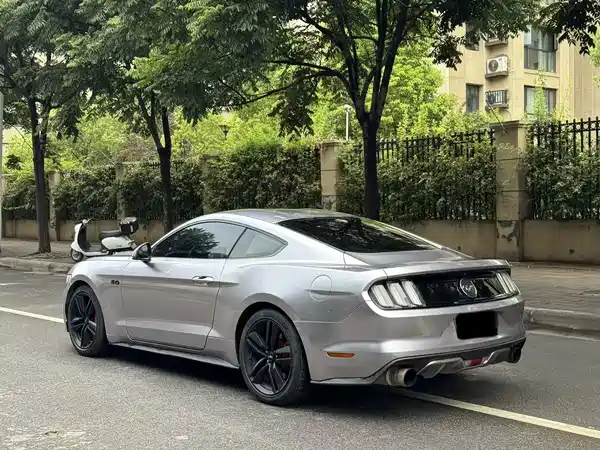 Ford Mustang 2015