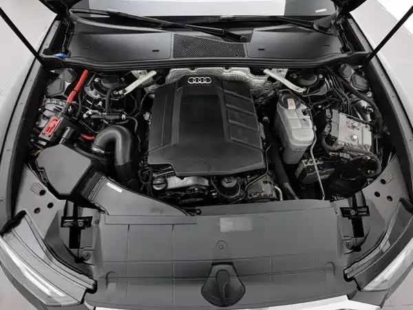 Audi A6L 2021