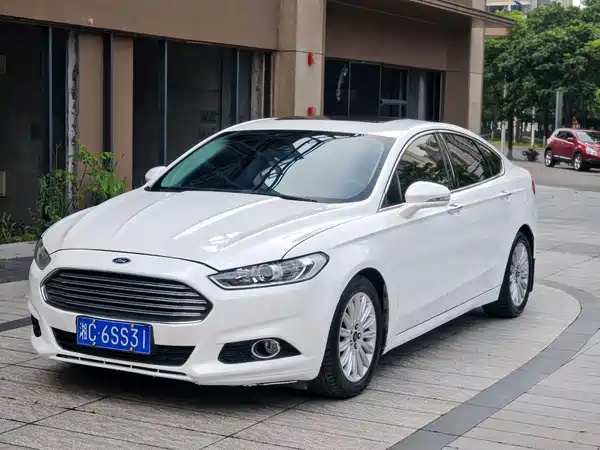 Ford Mondeo 2015