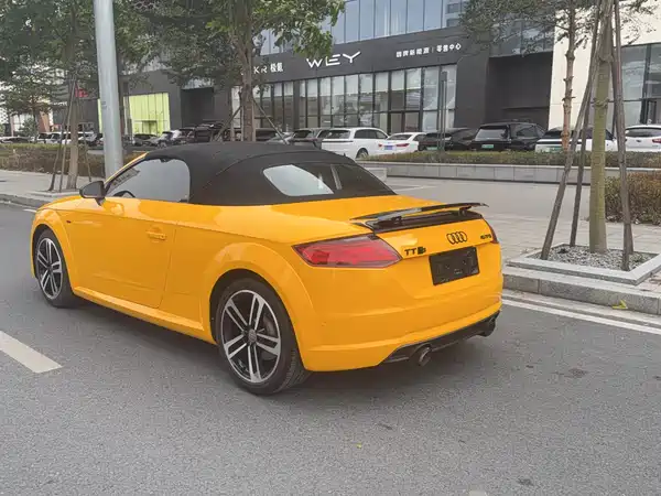 Audi TT 2015