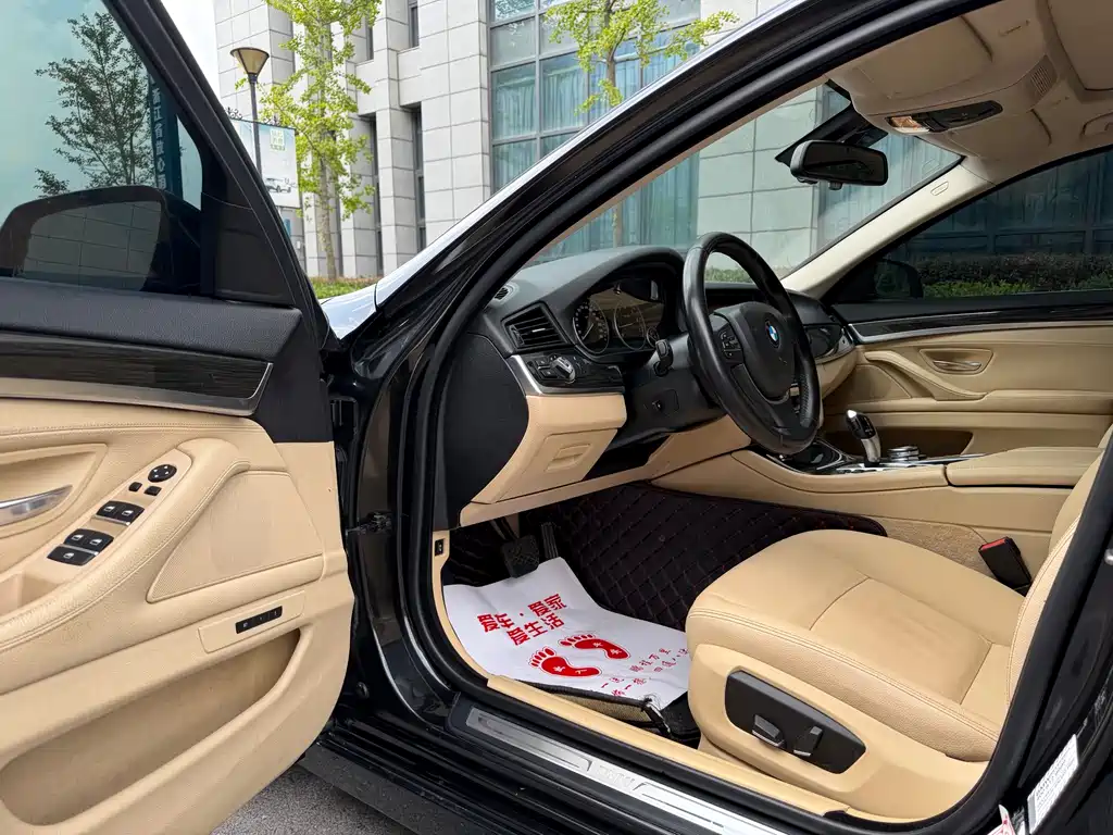 BMW 5 Series 2016