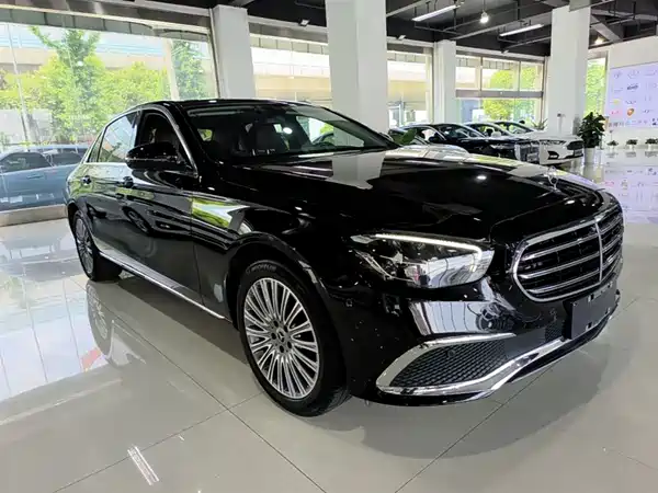 Mercedes-Benz E-Class 2023