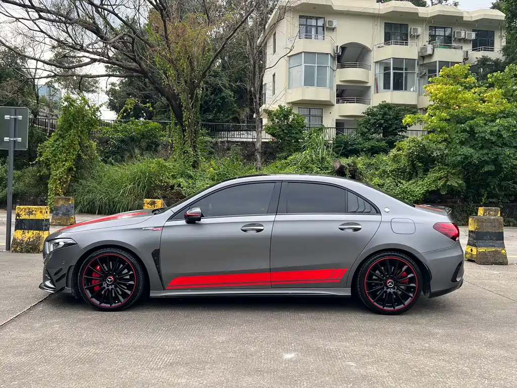 Mercedes-Benz A-Class AMG 2022 — фото 14
