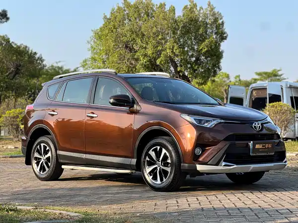 Toyota RAV4 2016