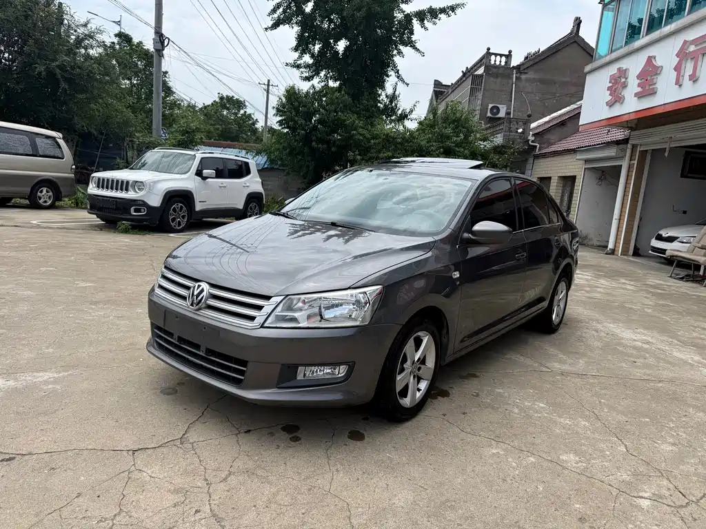 Volkswagen Santana 2015