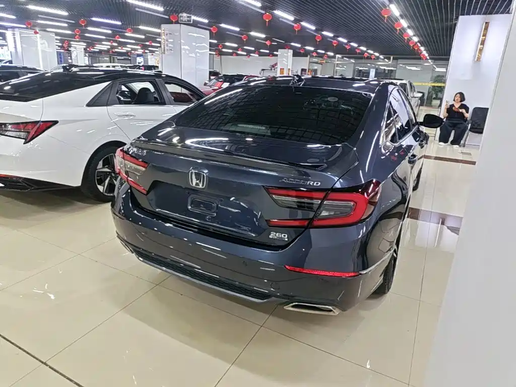 Honda Accord 2023 — фото 7