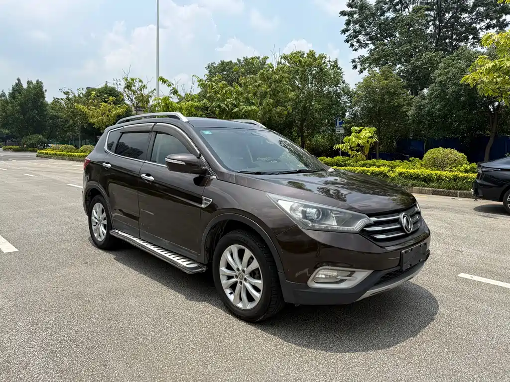 Dongfeng Fengshen AX7 2016 — фото 3