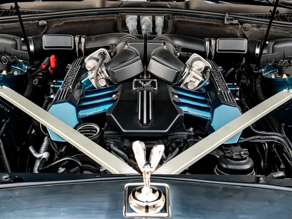 Rolls-Royce Phantom 2013 — фото 24