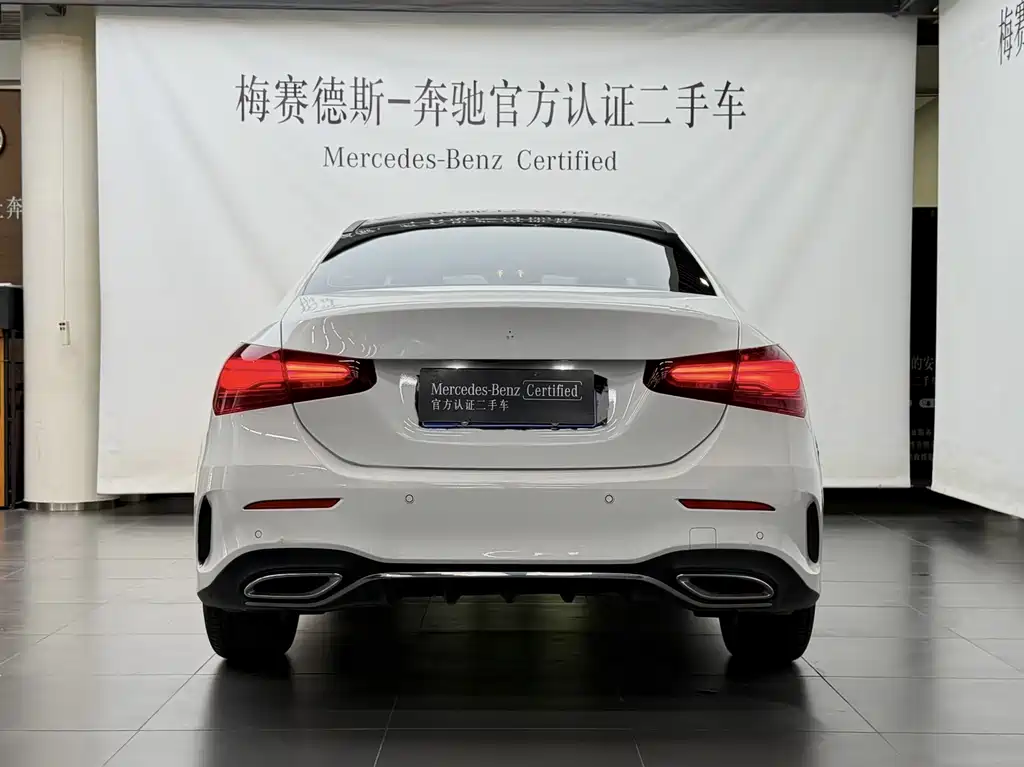 Mercedes-Benz A-Class 2024 — фото 3