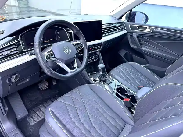 Volkswagen Tiguan L 2022