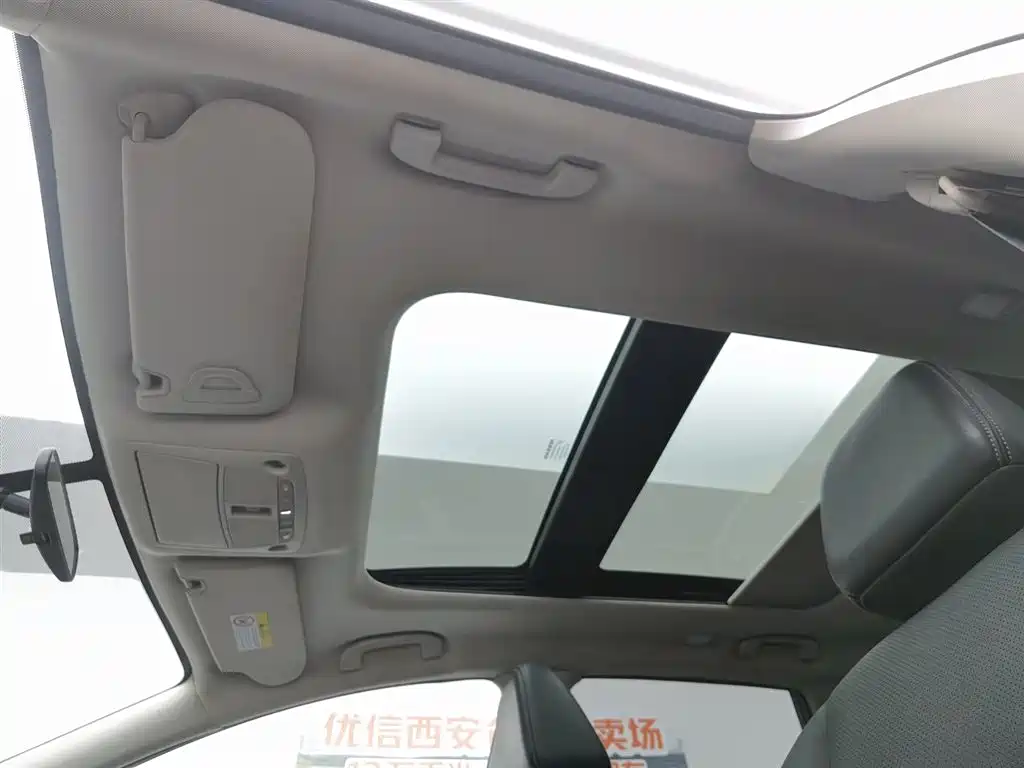 Nissan Murano 2018 — фото 14