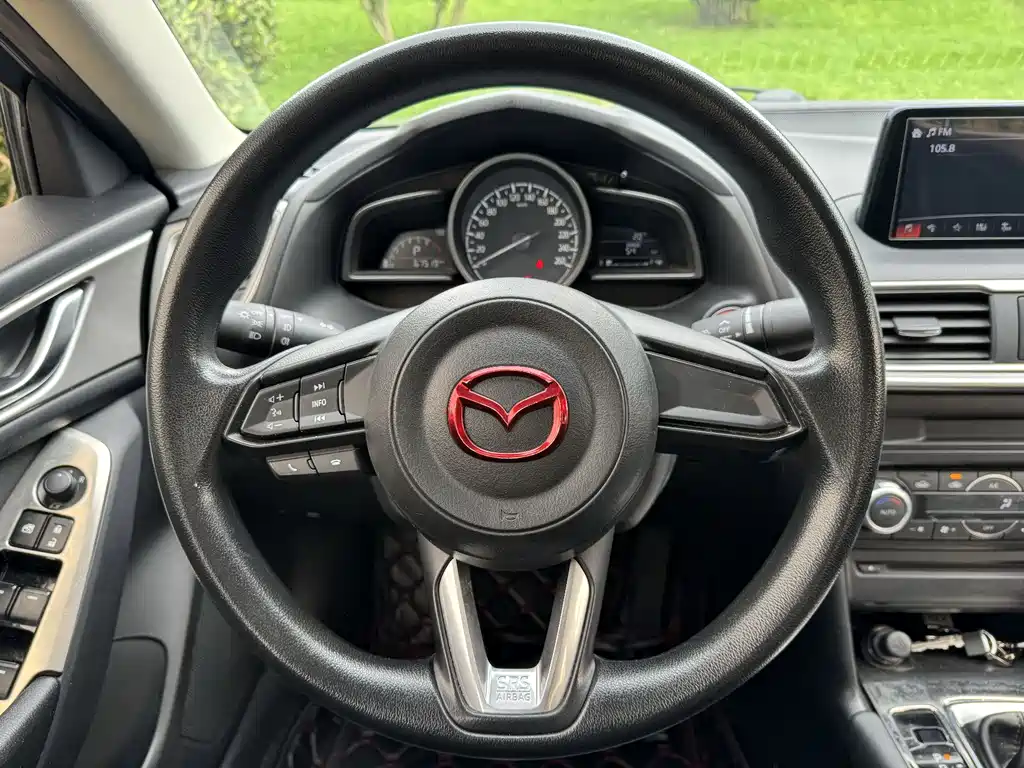 Mazda 3 Angkesela 2018 — фото 22